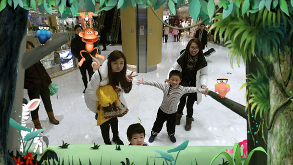 嘉興八佰伴AR體感拍照機(jī)