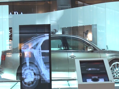 多媒體車展中透明滑軌屏有哪些應(yīng)用優(yōu)勢？