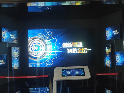 互動(dòng)飛屏賦能多媒體展館創(chuàng)意展示