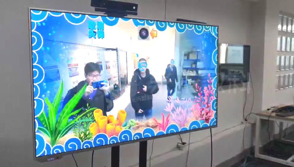 體感互動拍照機(jī)演示